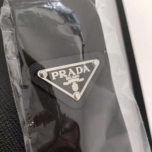 Authentic Prada Black silk Men's Tie - Picture 3 of 5